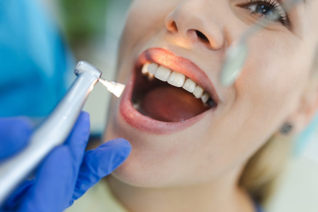¿Qué es un diagnóstico dental y cómo ayuda a tu salud bucal?