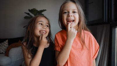 ¿Por qué es importante cuidar los dientes de leche desde la infancia?