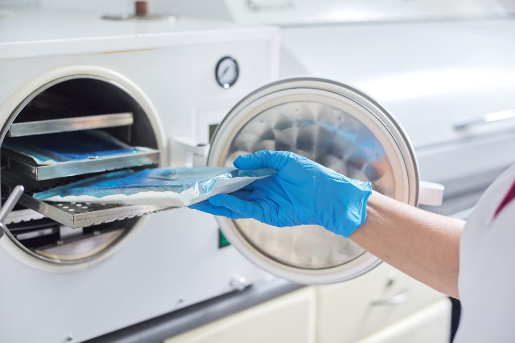 realizando esterilización en autoclave